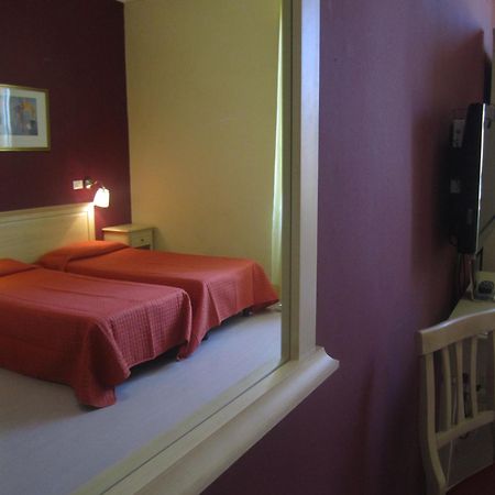 Hotel Genzianella Florencja Zewnętrze zdjęcie