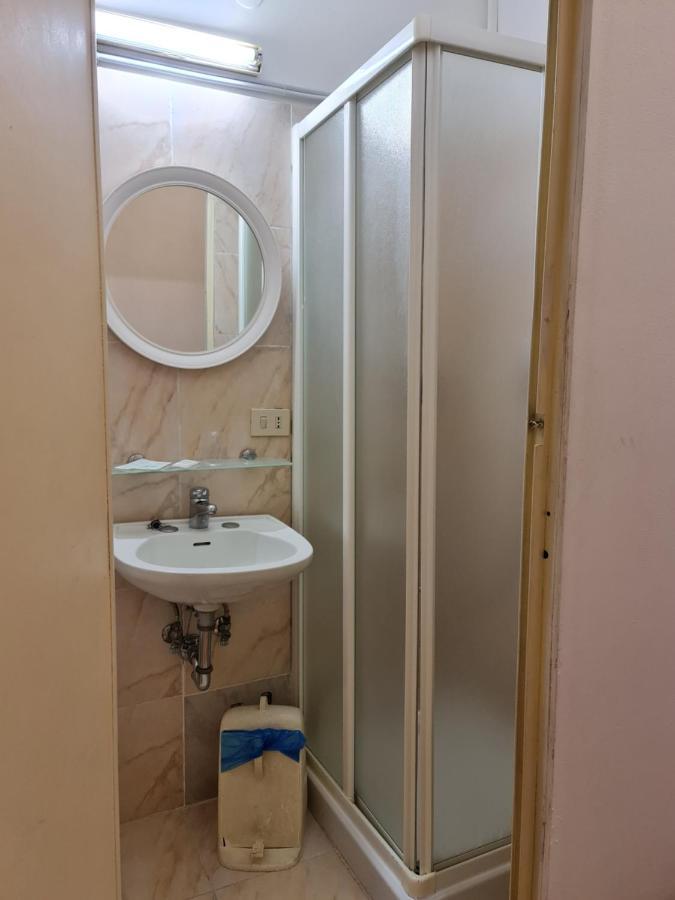 Hotel Genzianella Florencja Zewnętrze zdjęcie
