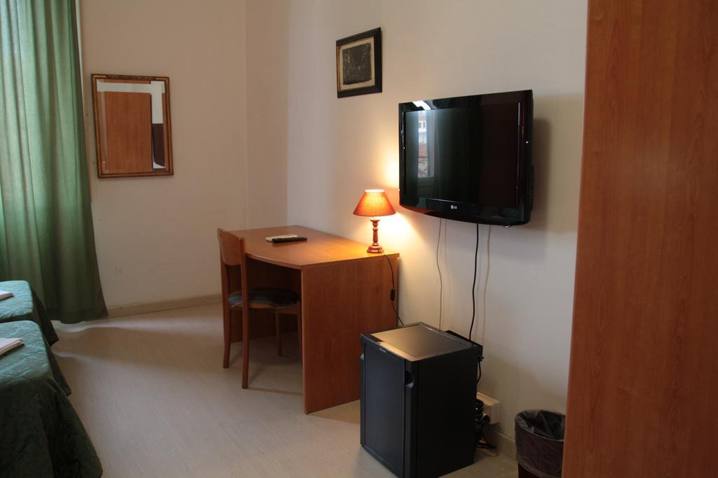 Hotel Genzianella Florencja Zewnętrze zdjęcie