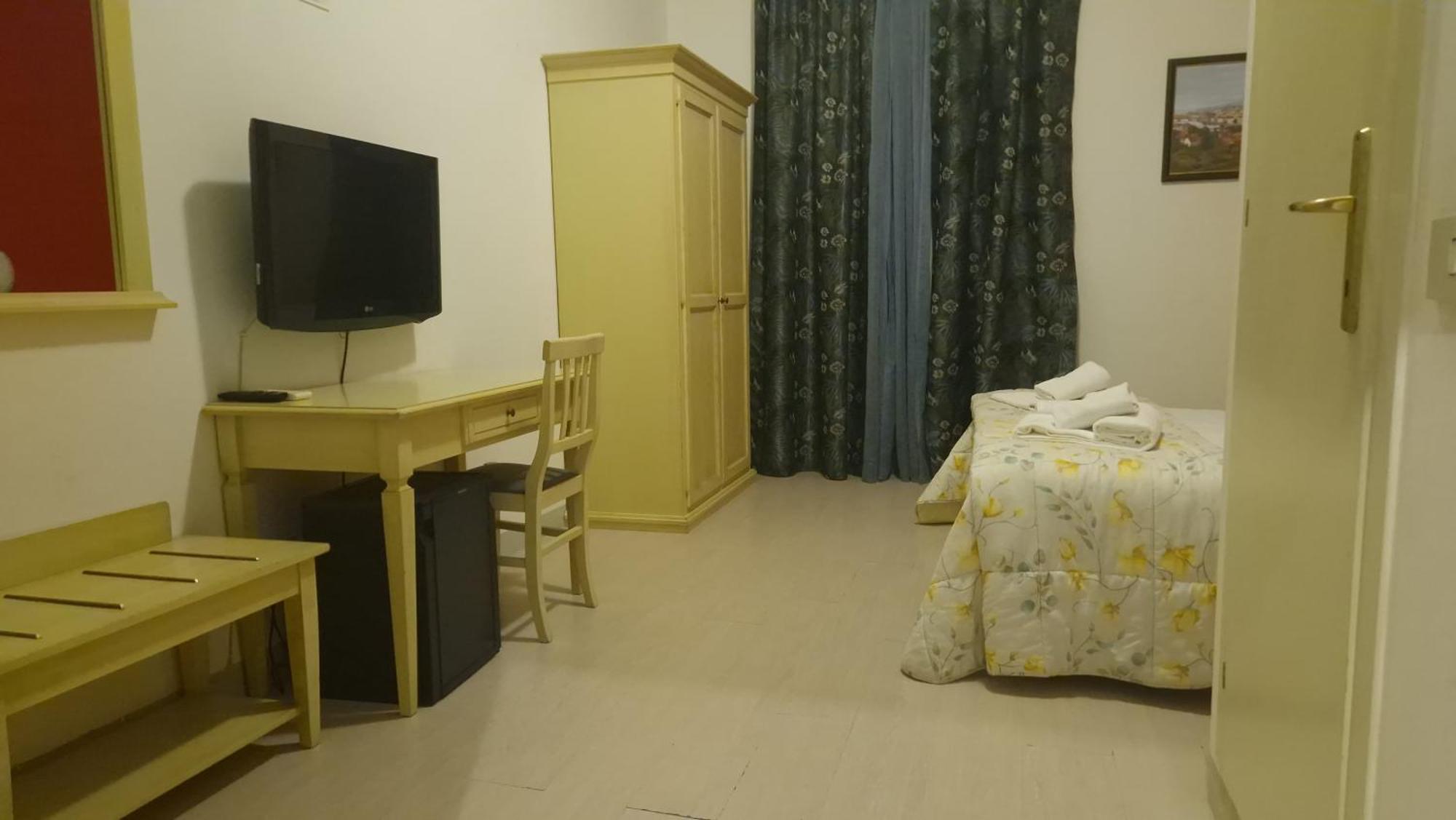 Hotel Genzianella Florencja Zewnętrze zdjęcie